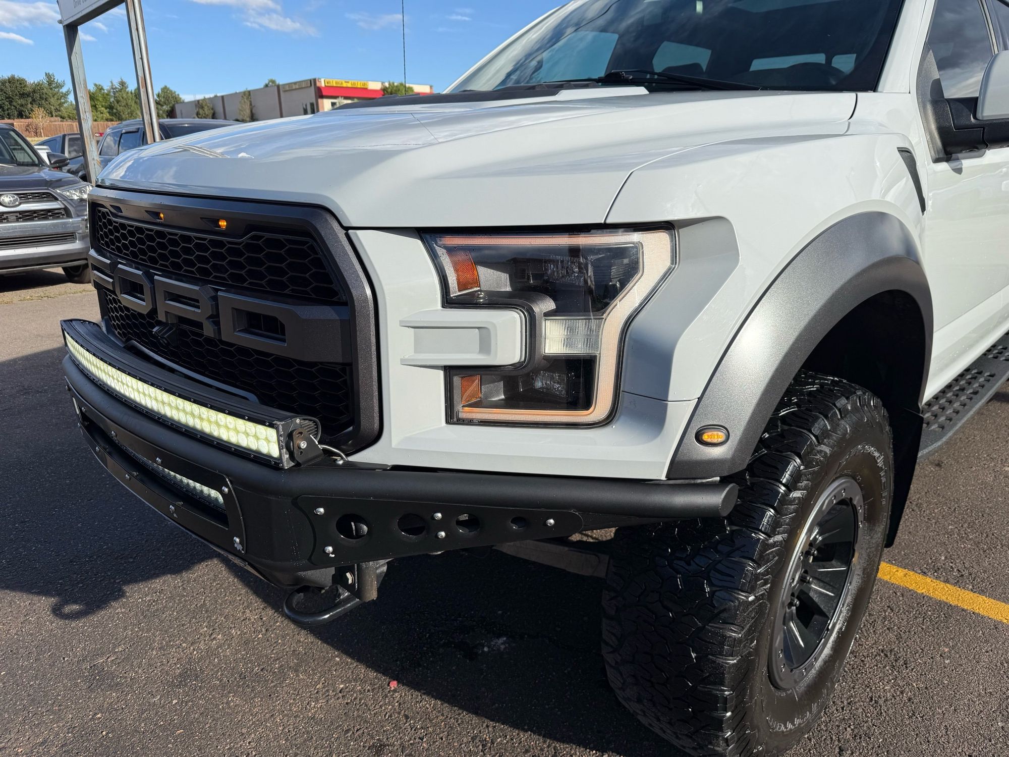 2017 Ford F-150 Raptor photo 8