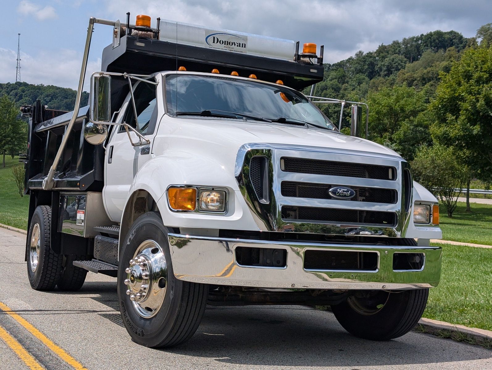 2015 Ford F-750 91