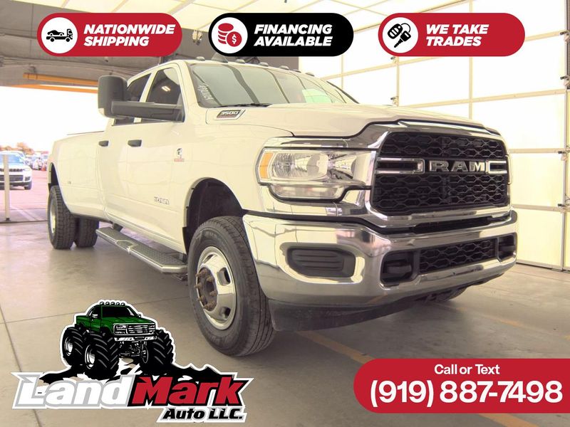 2022 RAM 3500 Tradesman Crew Cab LB DRW 4WD