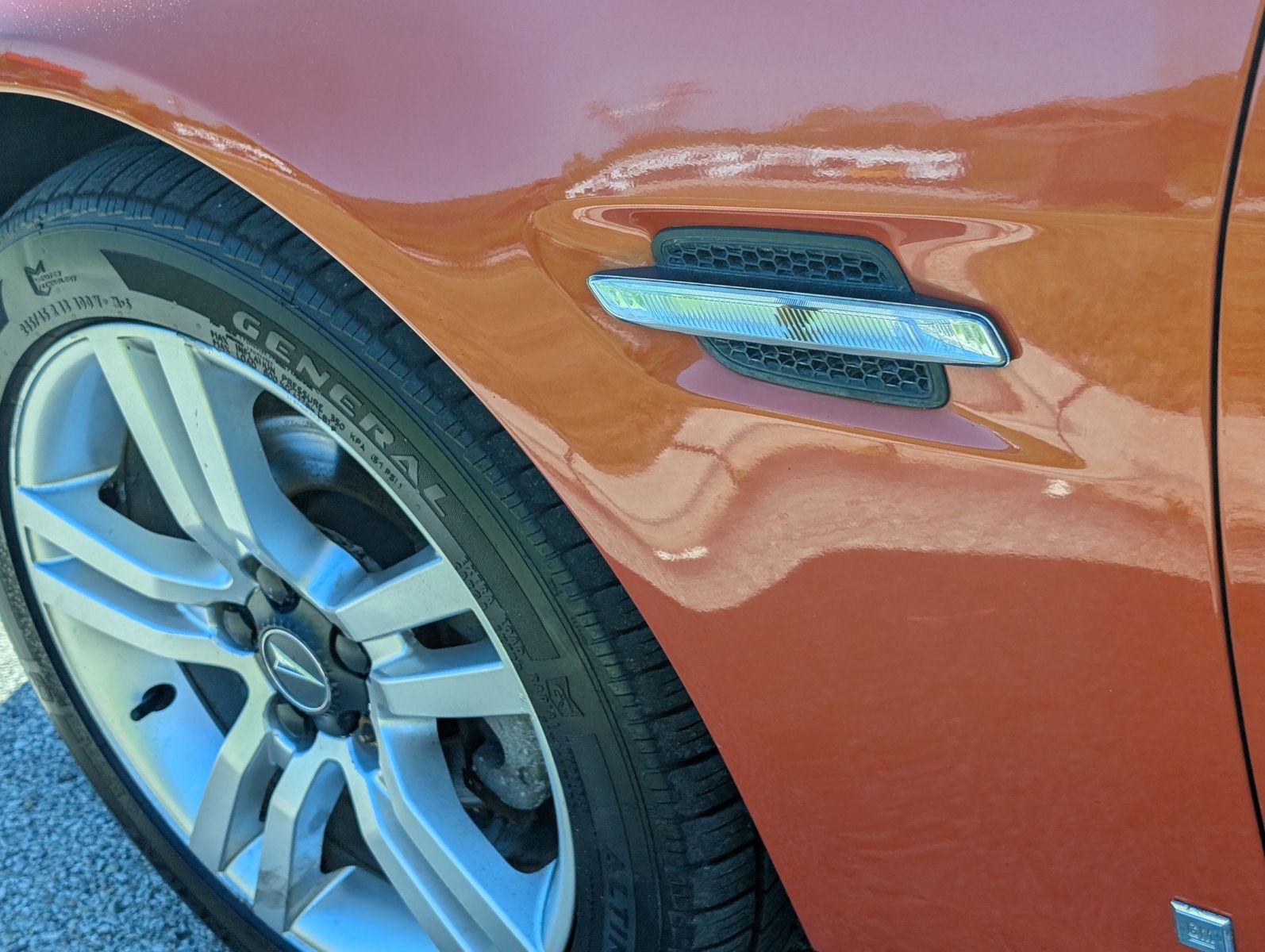 2008 Pontiac G8 44