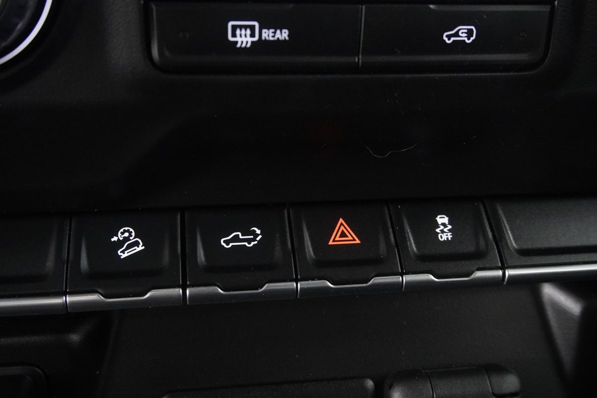 2021 Chevrolet Silverado 1500 4WD Crew Cab Short Bed Custom Trail Boss