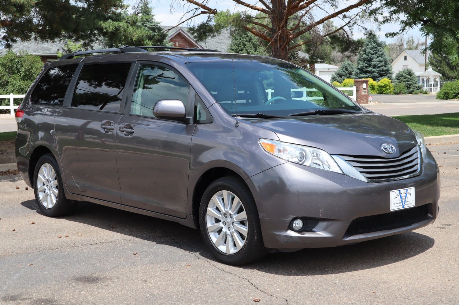 Toyota sienna xle