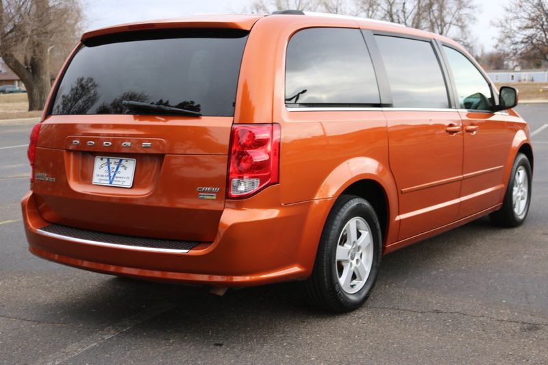 2011 Dodge Grand Caravan Photos