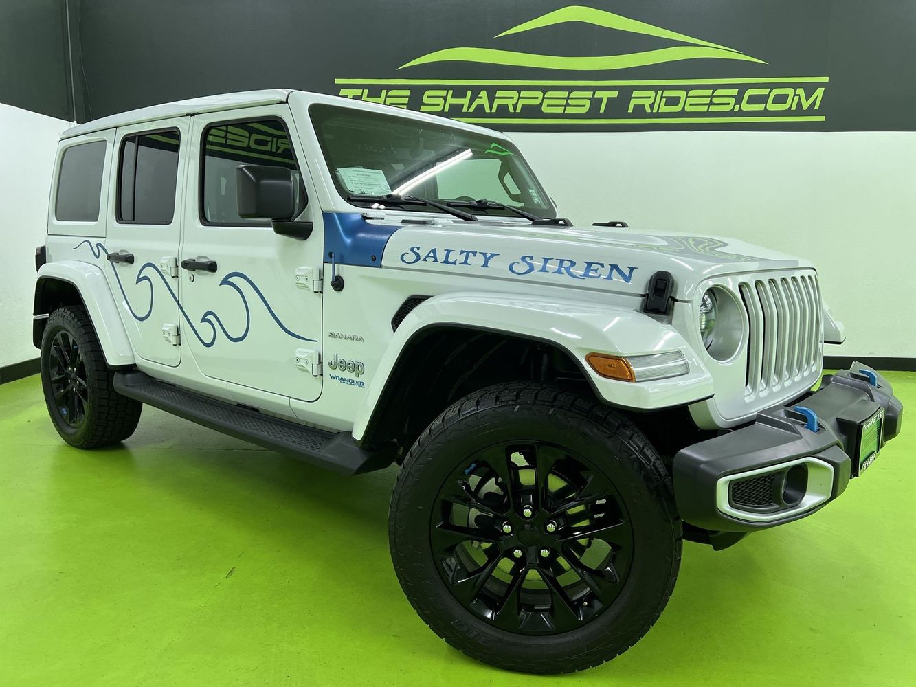 2022 Jeep Wrangler Sahara 4XE's photo