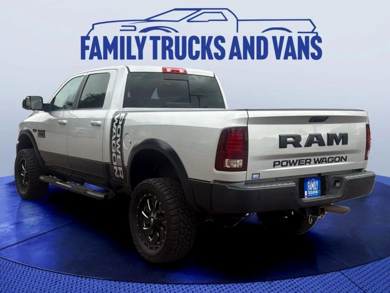 2018 Ram 2500 Power Wagon photo 3