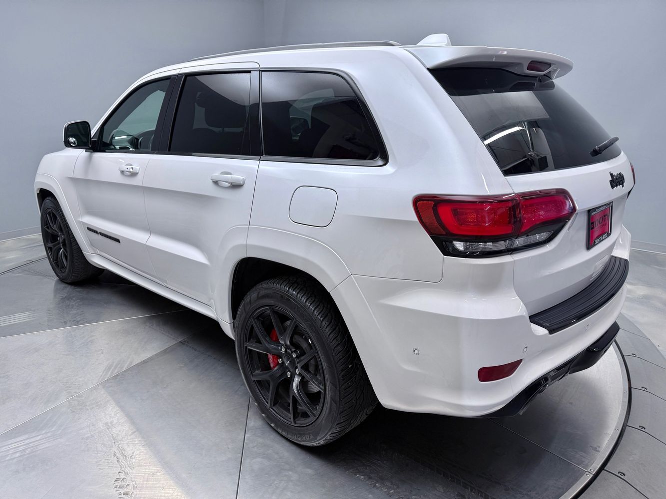 2021 Jeep Grand Cherokee SRT8 photo 6