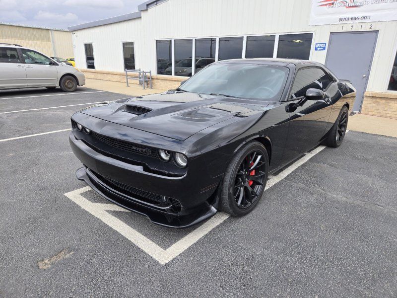 2016 Dodge Challenger SRT