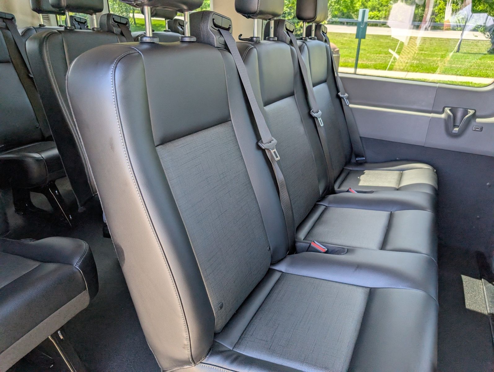 2023 Ford Transit-350 Passenge 28