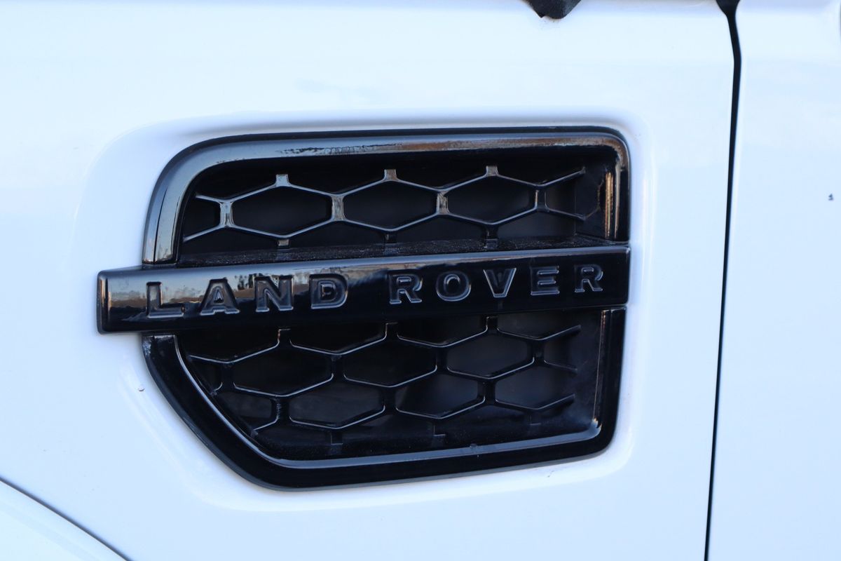 2016 Land Rover LR4