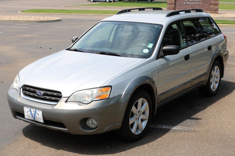 2006 Subaru Outback 2.5i | Victory Motors of Colorado