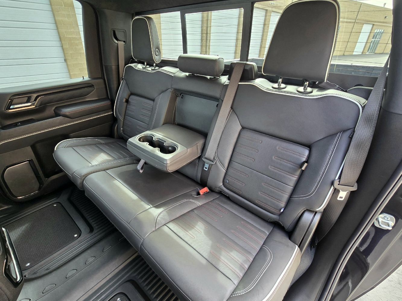 2025 Gmc Sierra HD AT4X photo 35