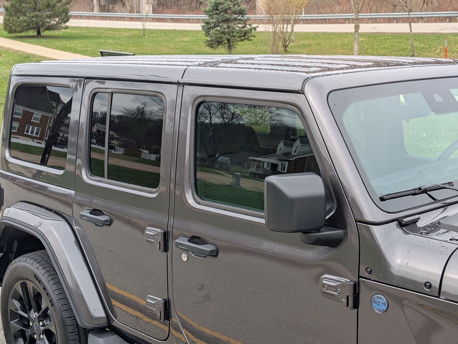2025 Jeep Wrangler 4xe 12
