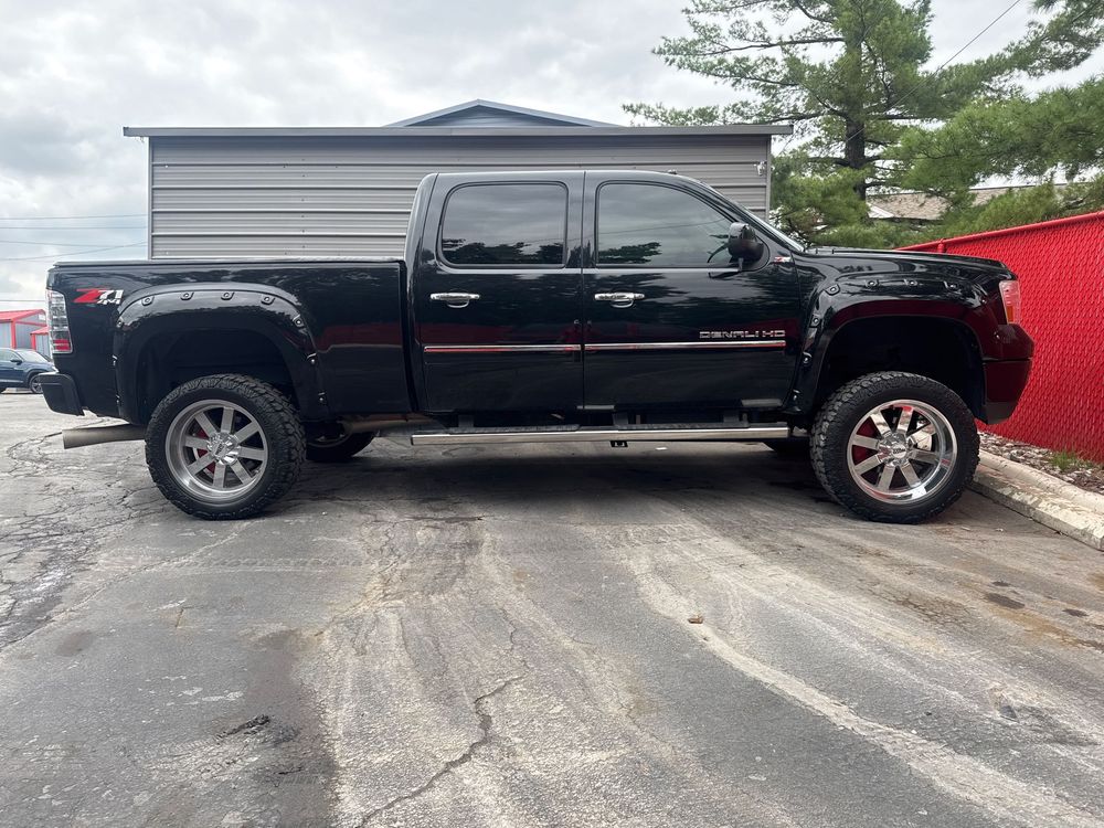 Featured Vehicle Image
