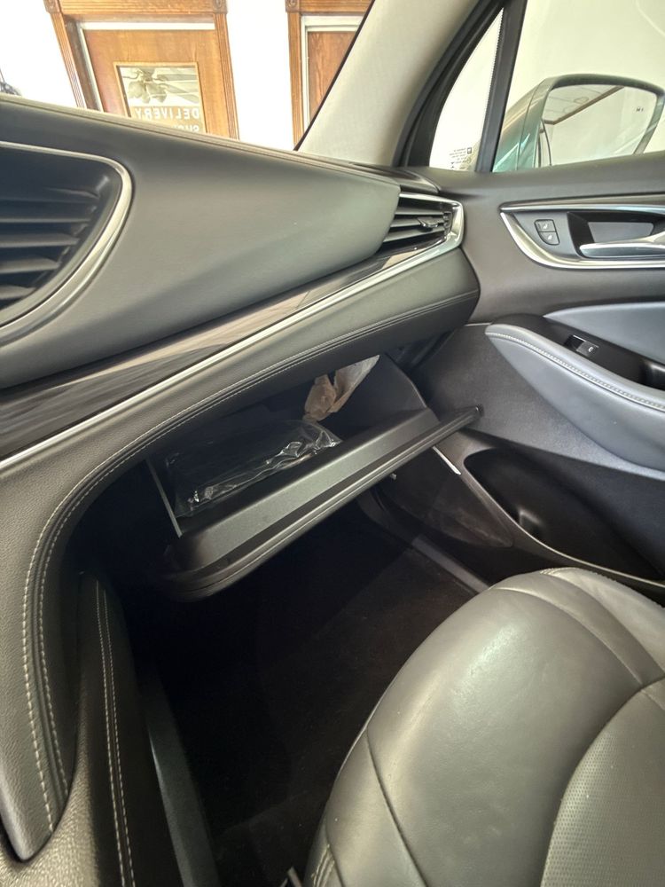 2018 Buick Enclave Premium photo 40