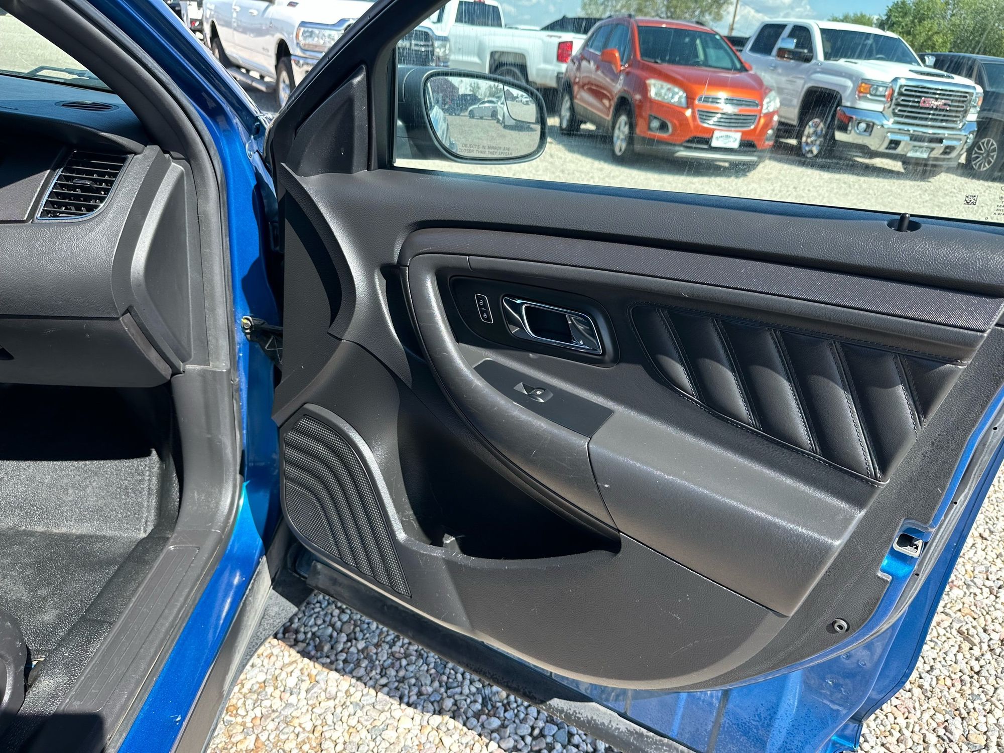 2013 Ford Taurus photo 13