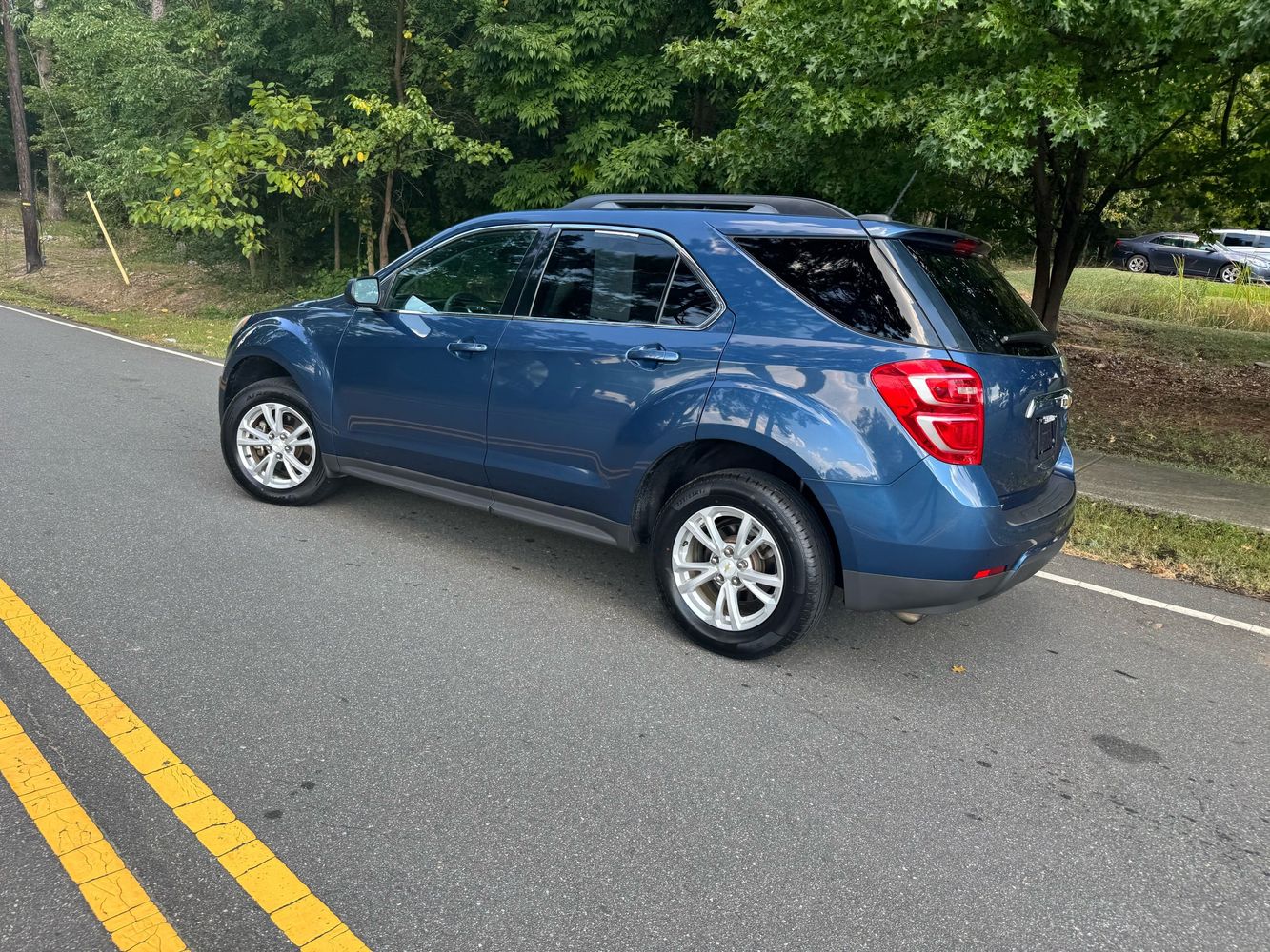 2016 Chevrolet Equinox LT photo 9