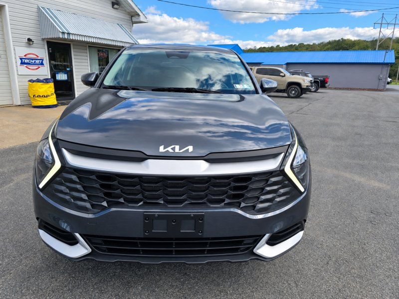 2023 Kia Sportage LX - Photo 10