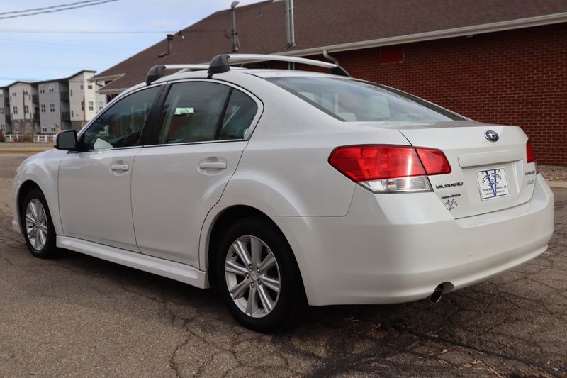 2012 Subaru Legacy 2.5i Premium | Victory Motors of Colorado