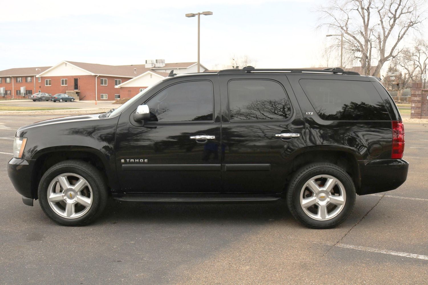 2007 Chevrolet Tahoe LTZ | Victory Motors of Colorado