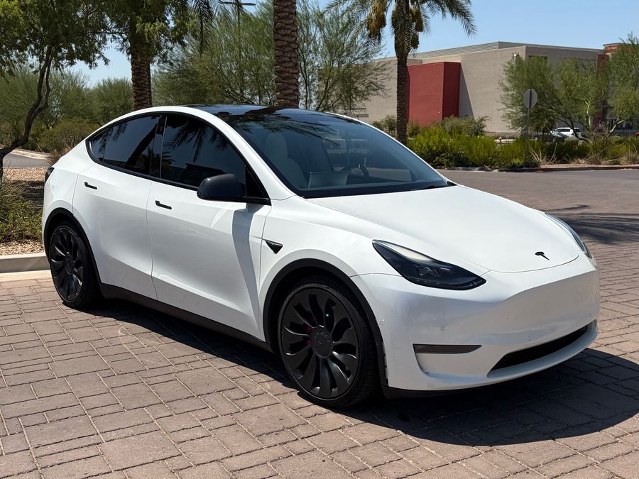 2022 Tesla Model Y Performance Dual Motor All-Wheel Drive