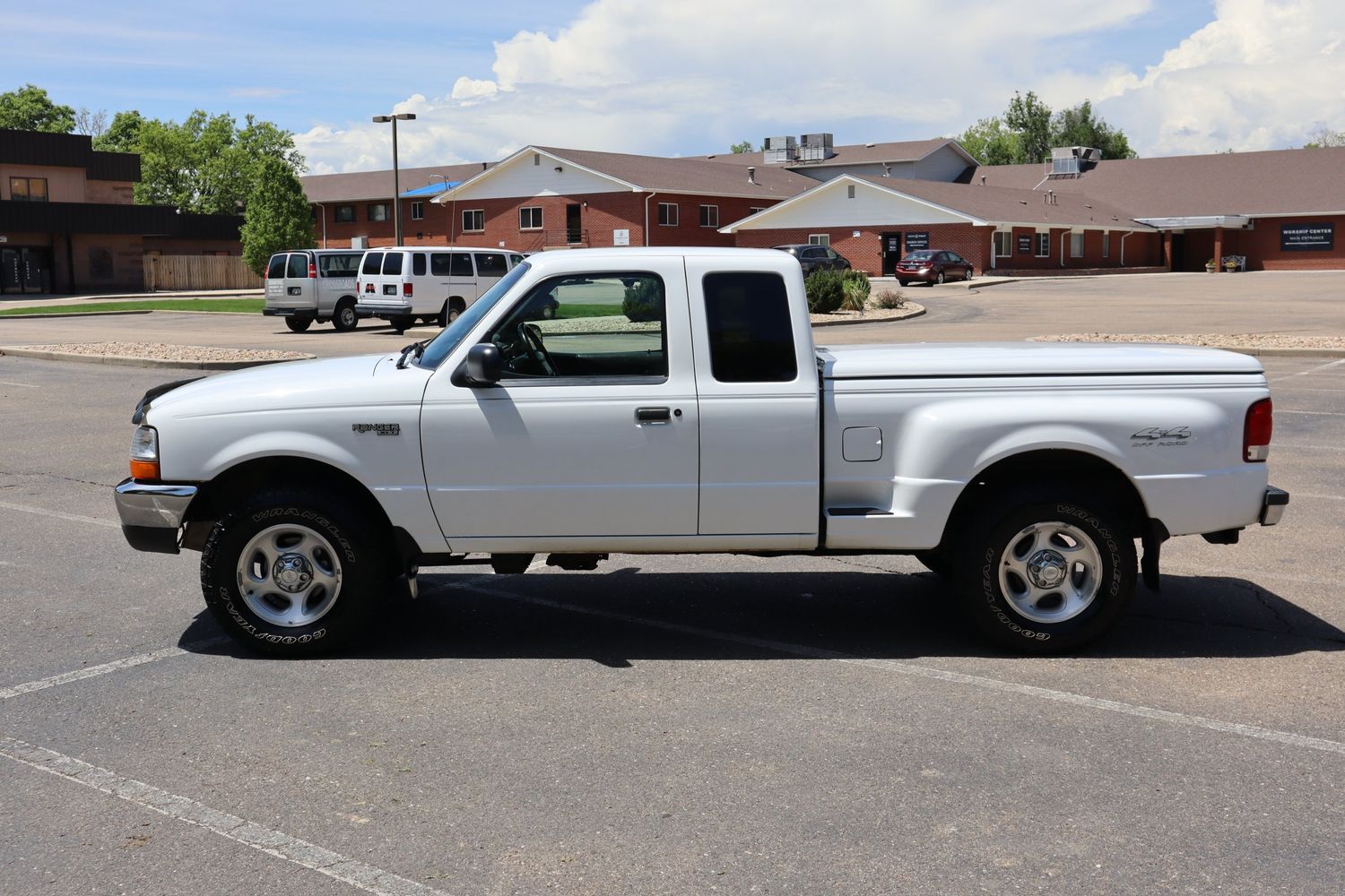 2000 Ford Ranger XLT | Victory Motors of Colorado