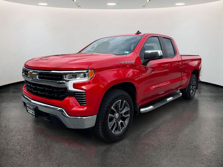 2023 Chevrolet Silverado 1500 4WD Double Cab Standard Bed LT with 2FT
