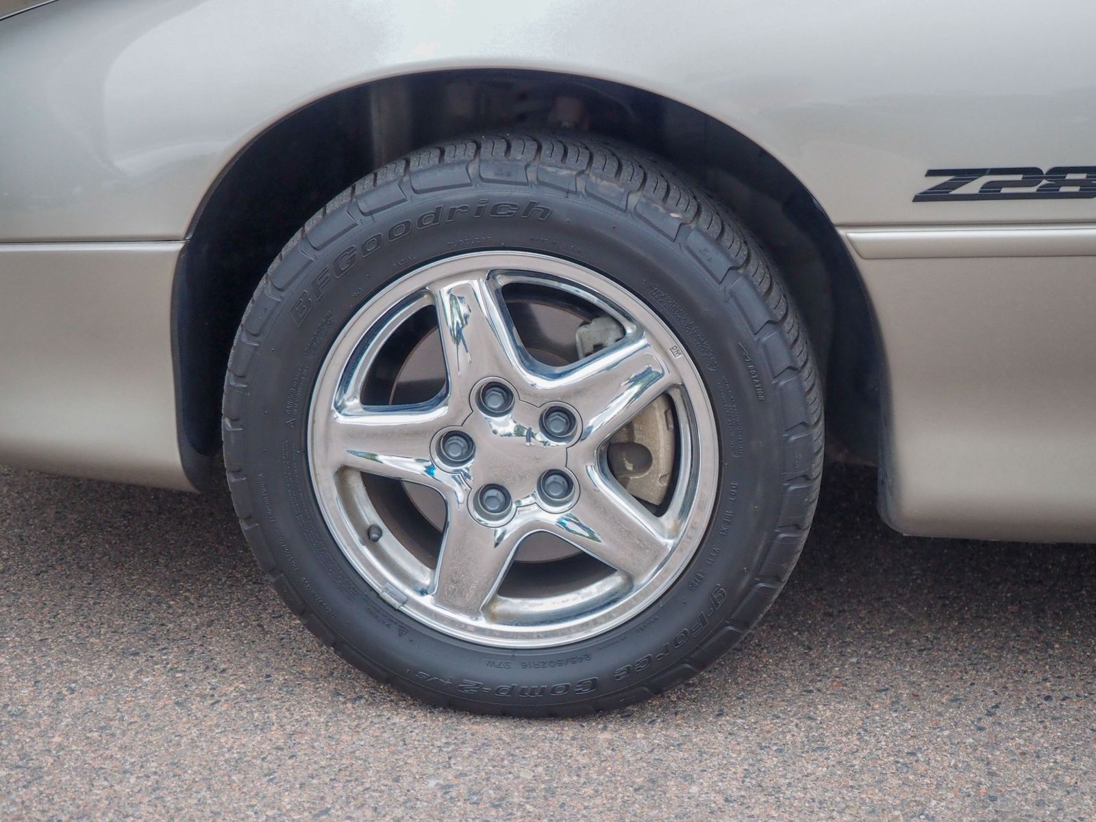 1999 Chevrolet Camaro 34