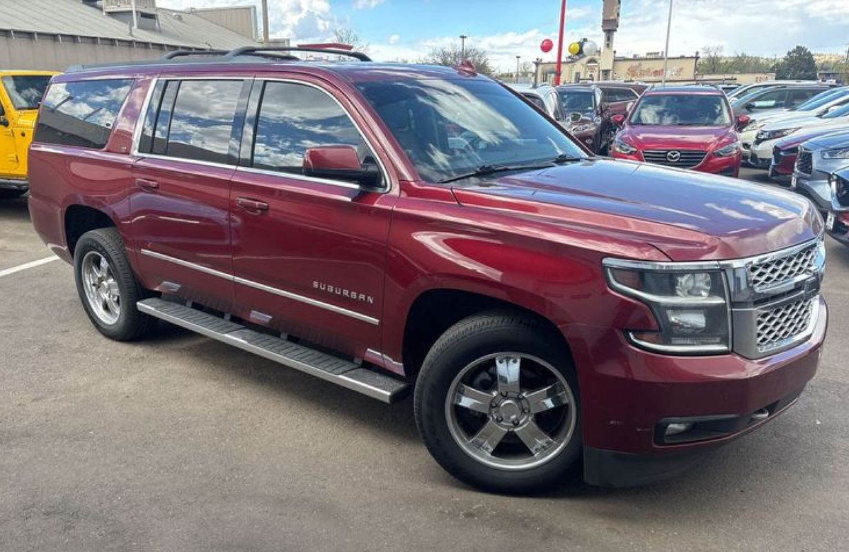 Red 2018 Chevrolet Suburban 1500 LT 4WD SUV / Crossover Four-Wheel Drive 6-Speed Automatic