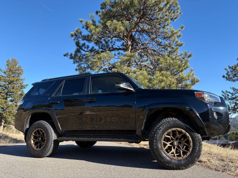 2018 Toyota 4Runner SR5 Premium's photo