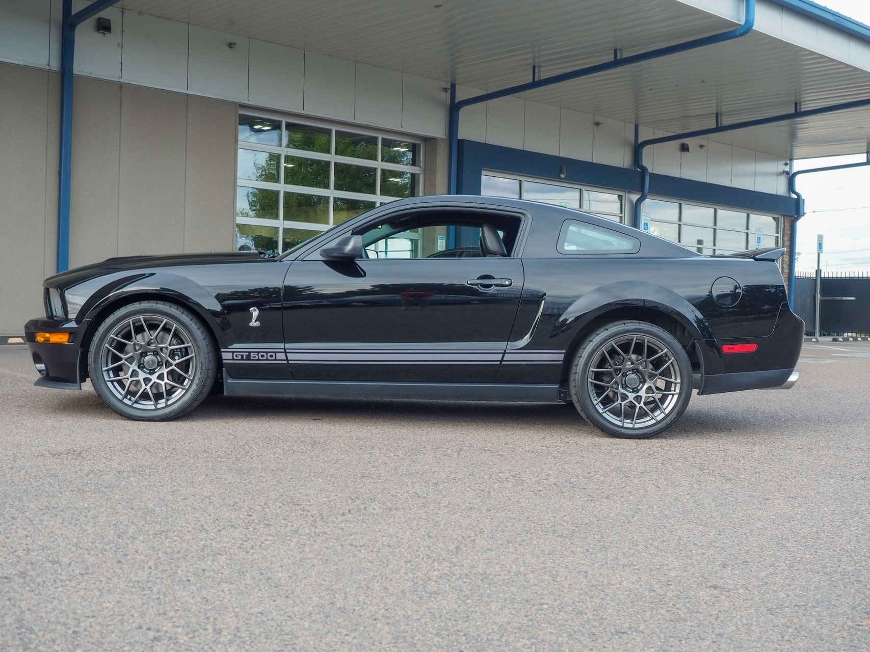 2007 Ford Shelby GT500 10