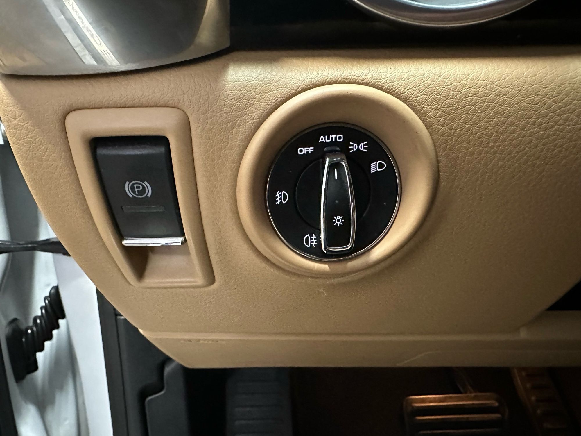 2016 Porsche Cayenne Diesel photo 6