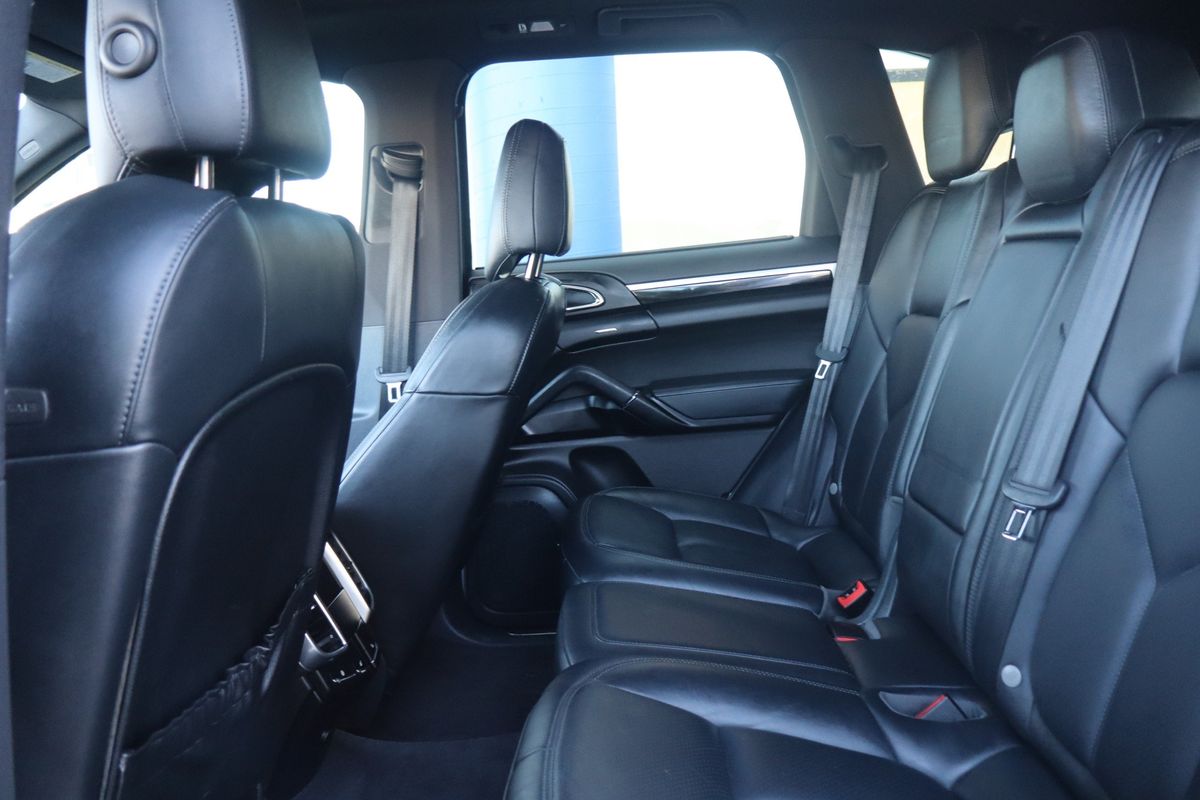 2016 Porsche Cayenne 