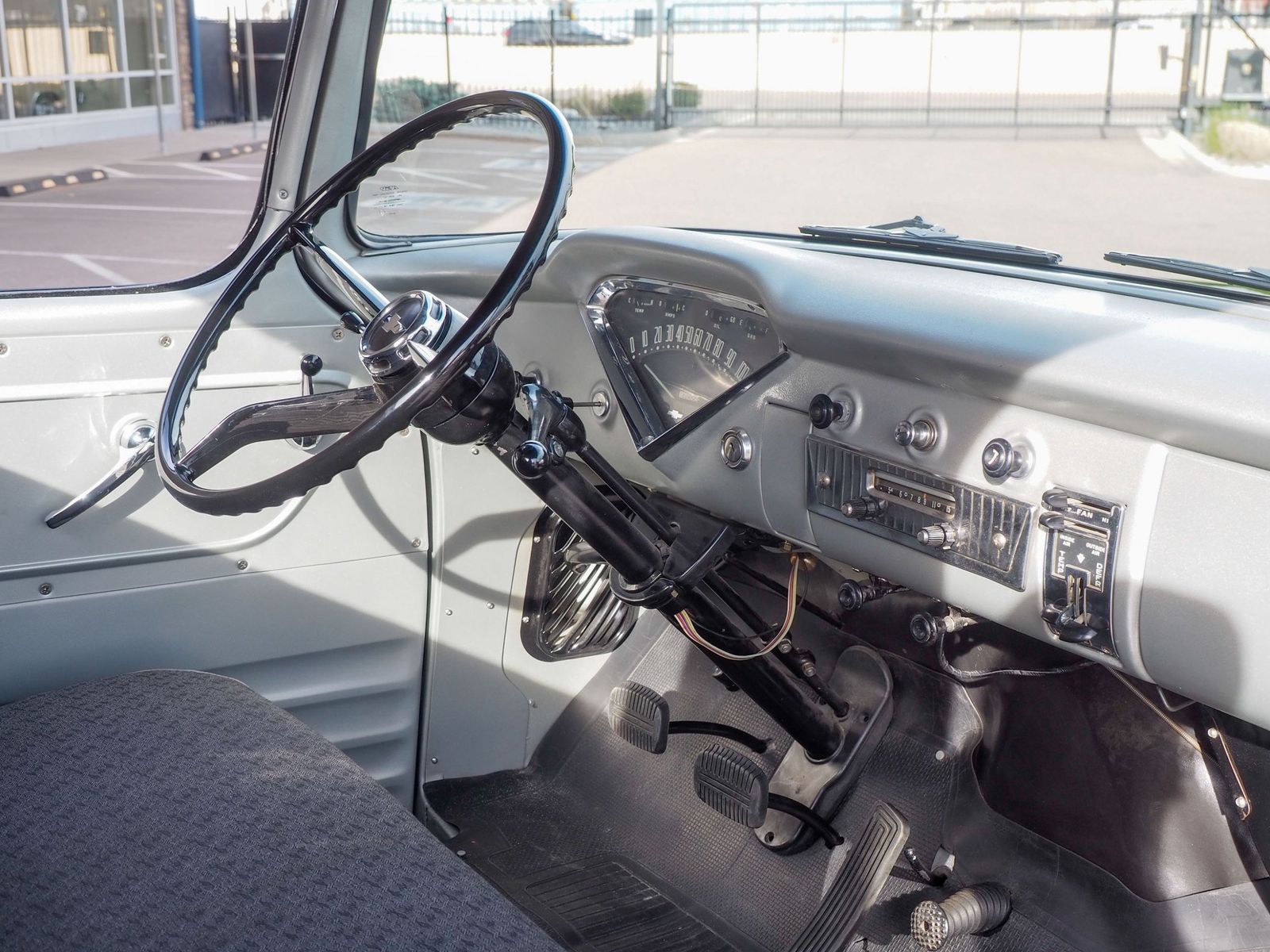 1958 Chevrolet Apache 61