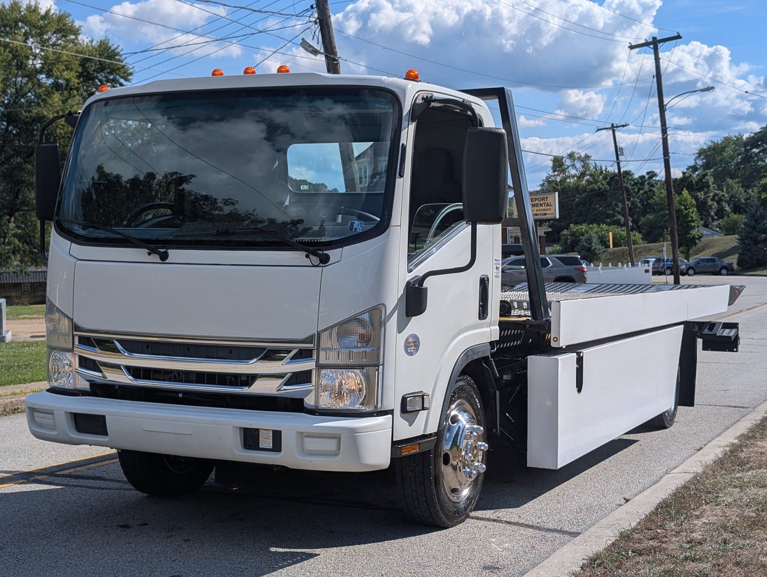 2021 Isuzu NRR photo 15