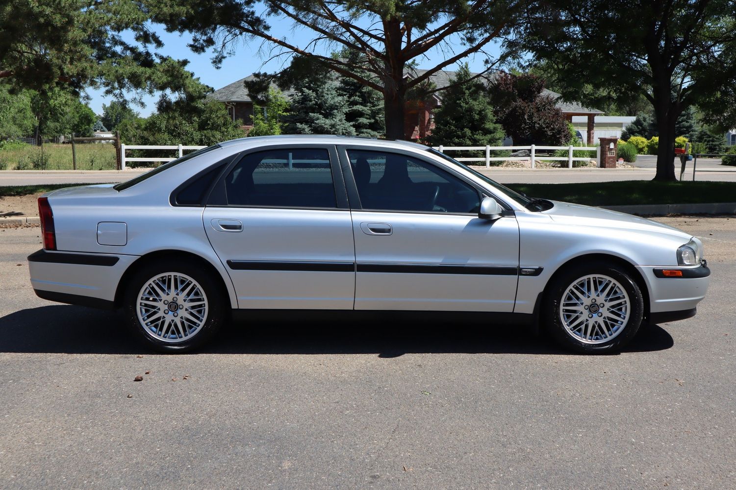 2000 Volvo S80 T6 Victory Motors of Colorado
