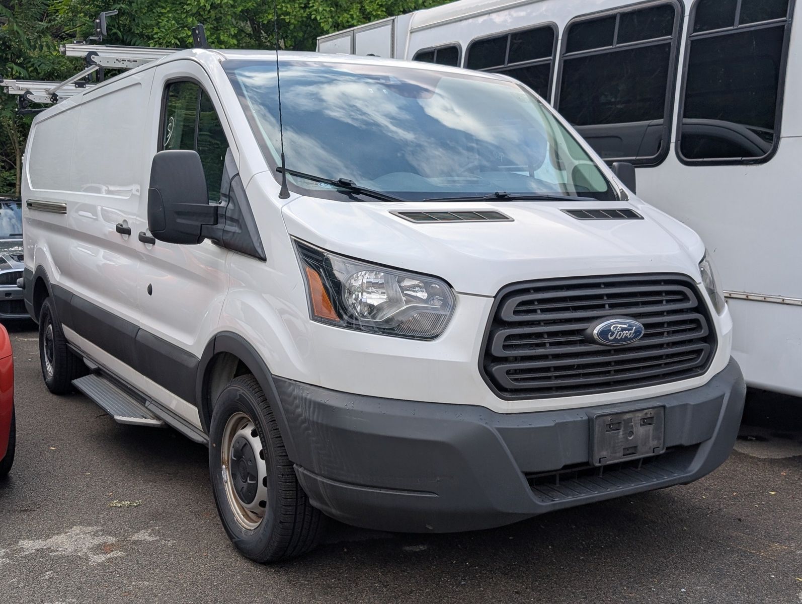 2018 Ford Transit-250 2