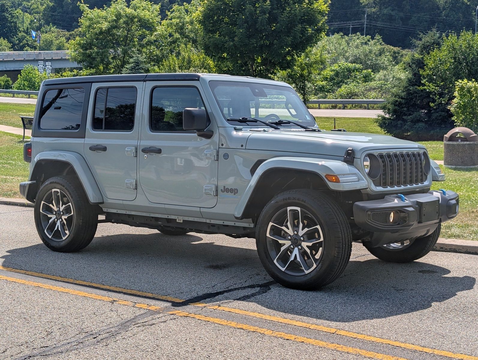 2024 Jeep Wrangler 4xe 4