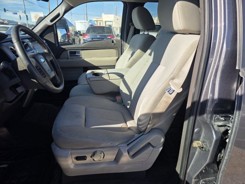 2009 Ford F-150 XL's photo