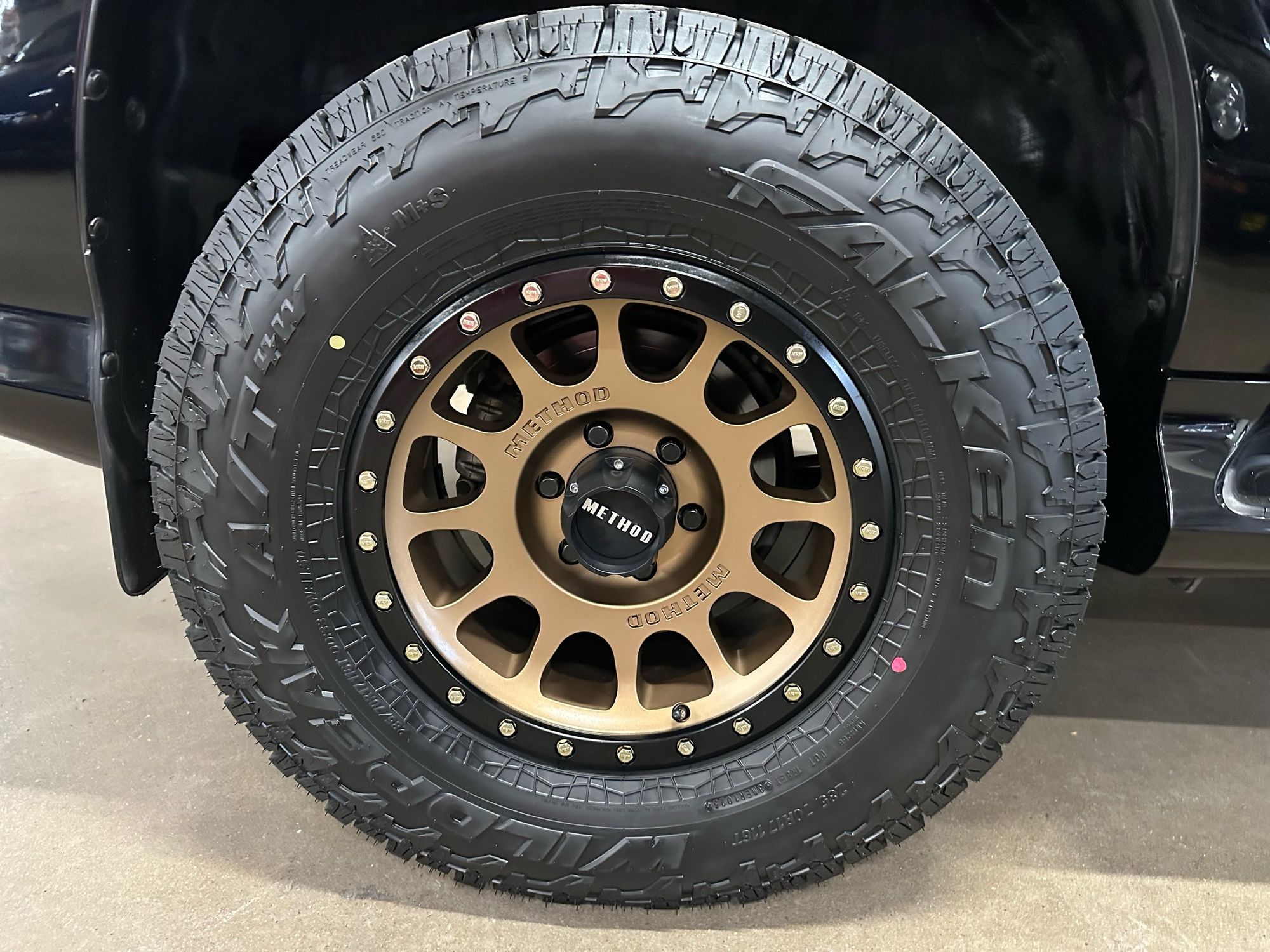 2019 Lexus GX 460 photo 32