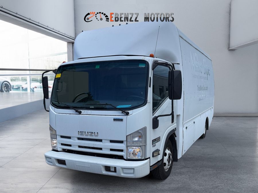 2011 Isuzu  