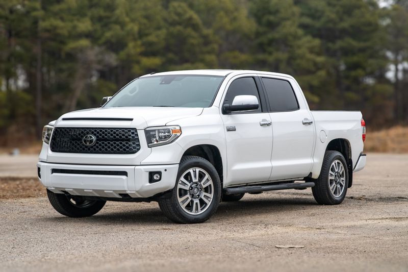 2018 Toyota Tundra Platinum CrewMax 5.7L FFV 4WD