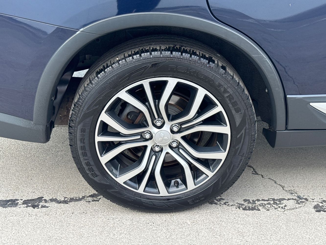 2018 Mitsubishi Outlander SEL photo 10