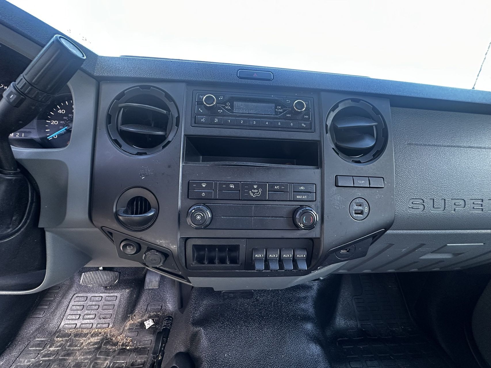 2023 Ford F-650 Diesel 41