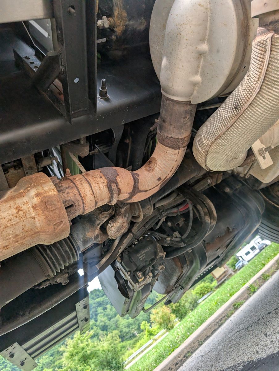 2015 Ford F-750 177