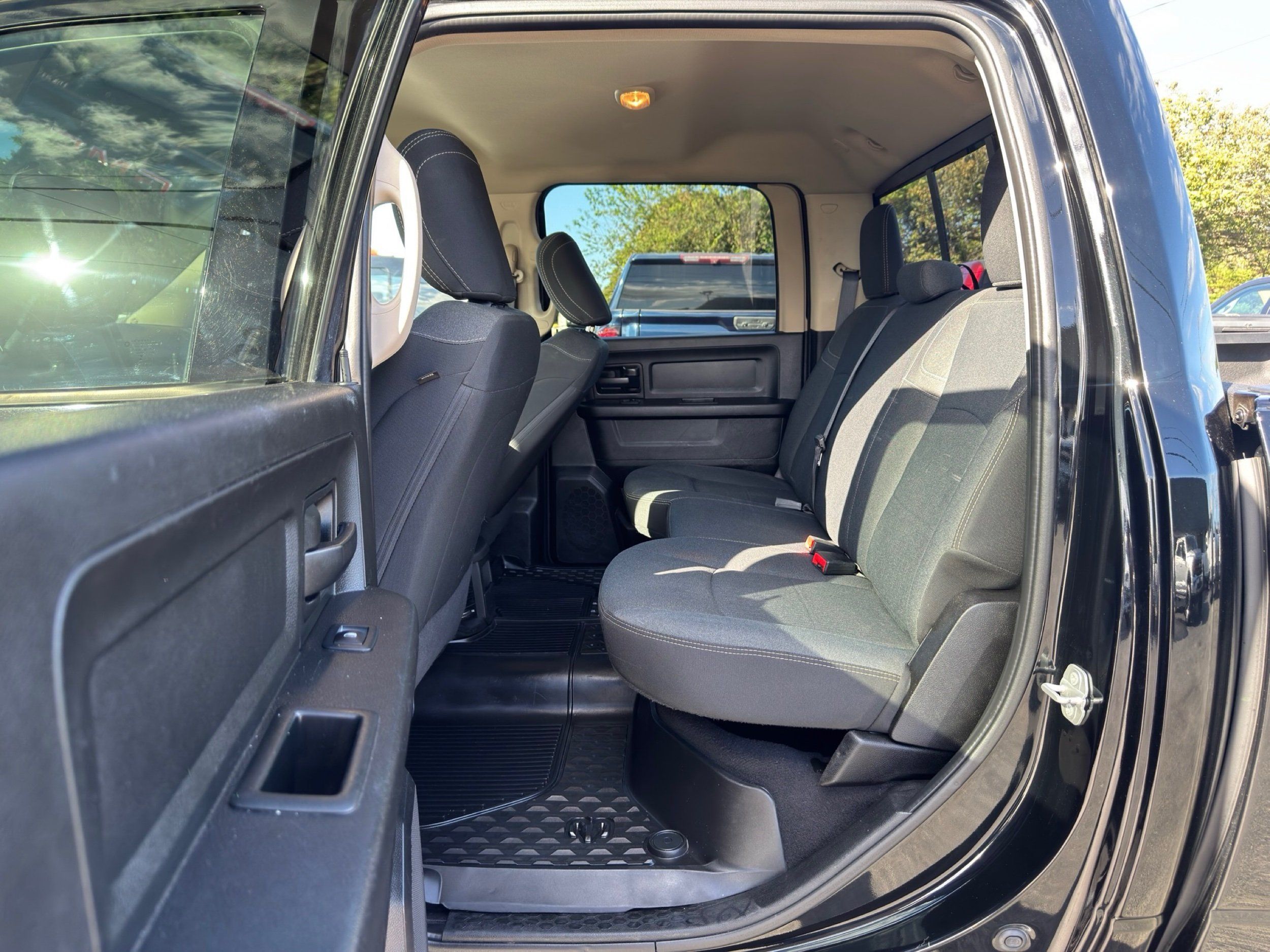2020 Ram 3500 Tradesman photo 15