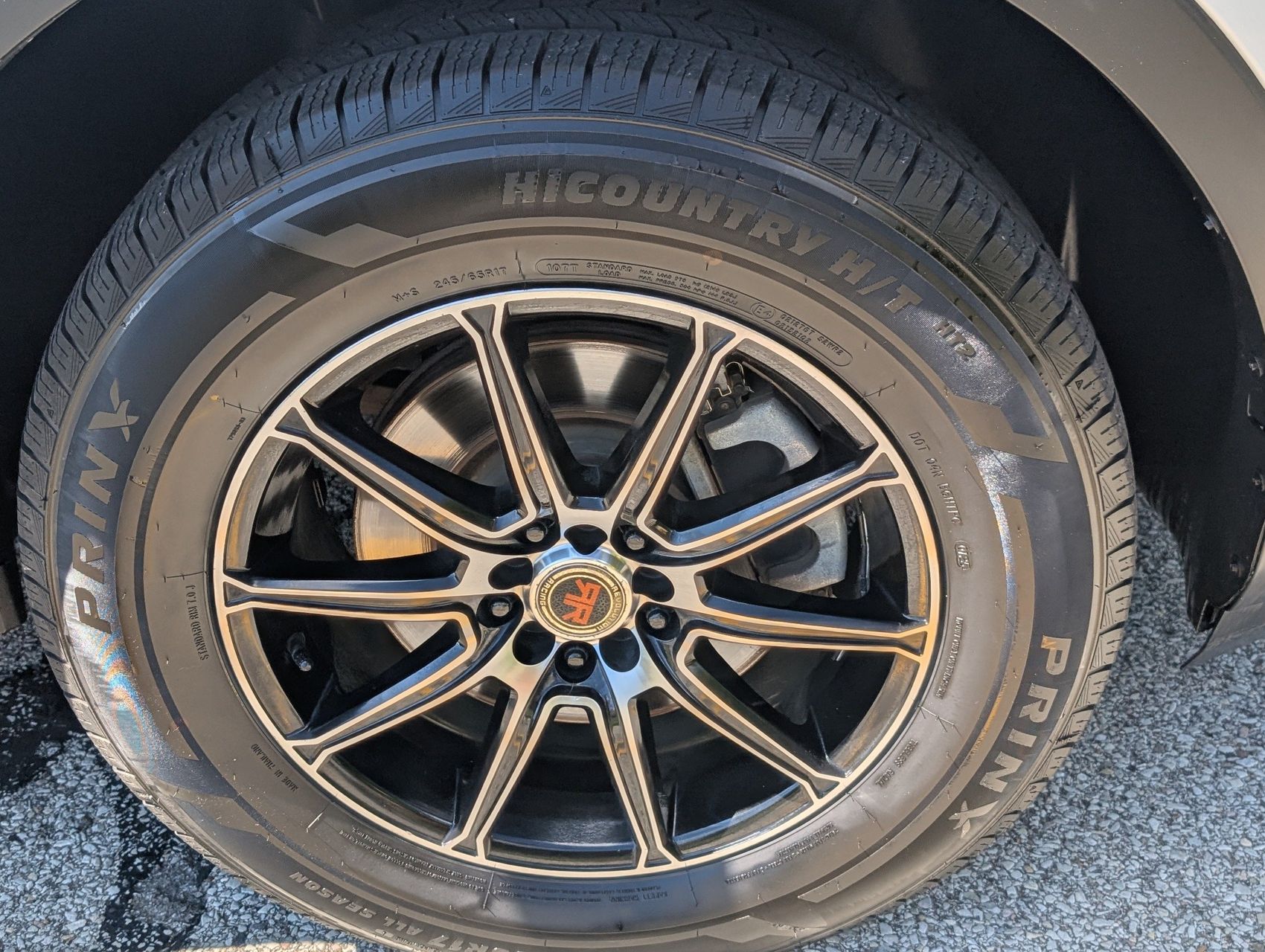 2014 Ford Explorer 13