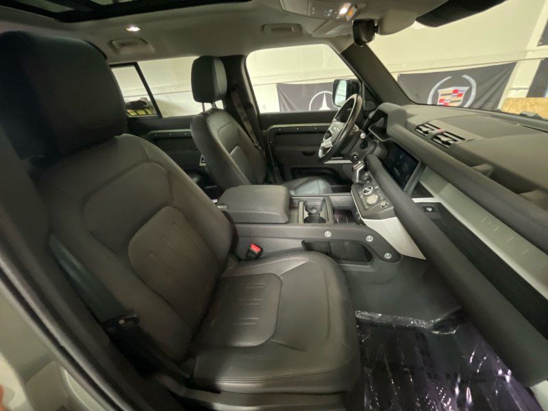 2022 Land Rover Defender SE - Photo 19