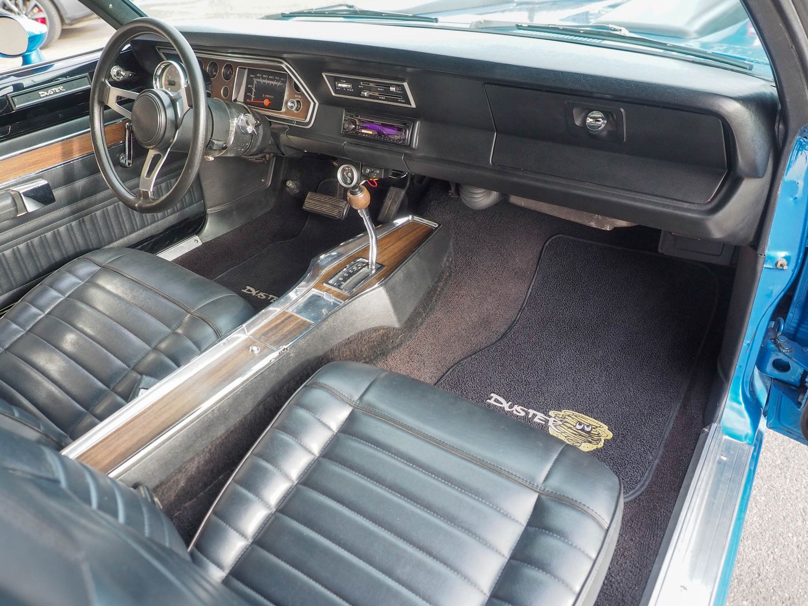 1972 Plymouth Duster 54