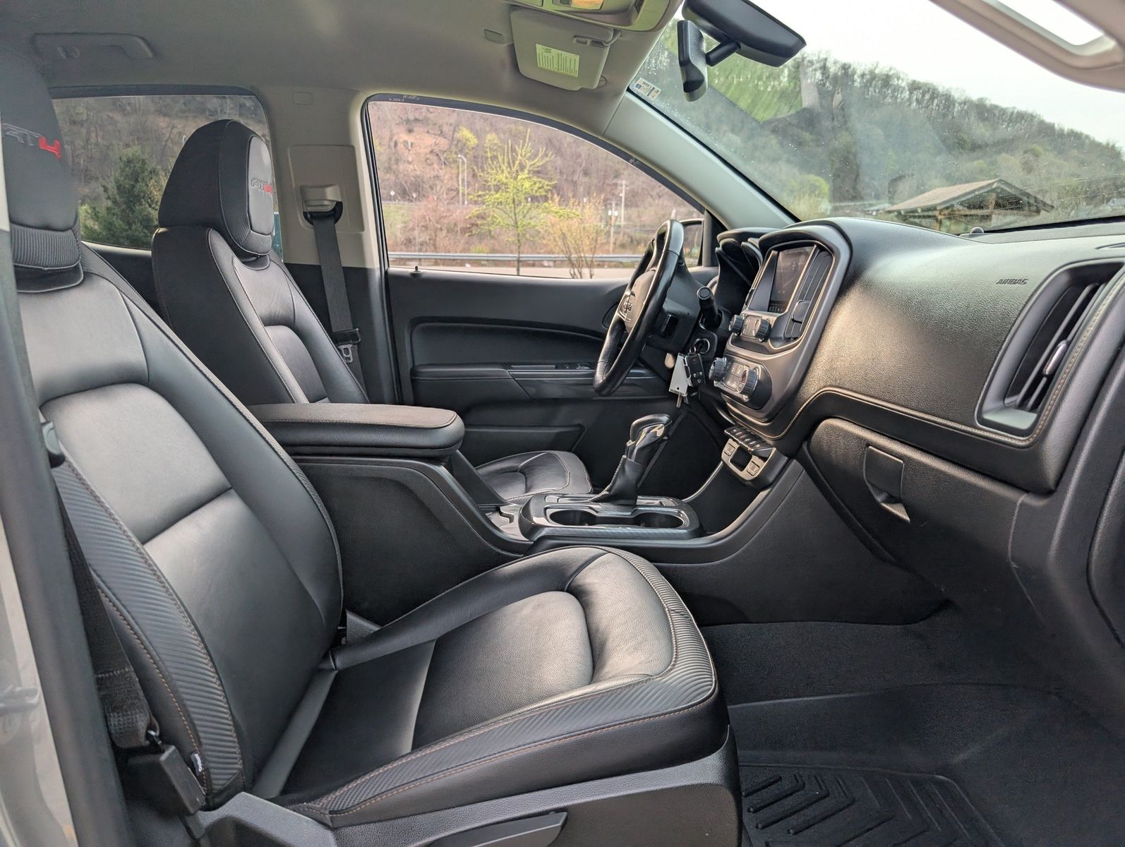 2022 GMC Canyon 79