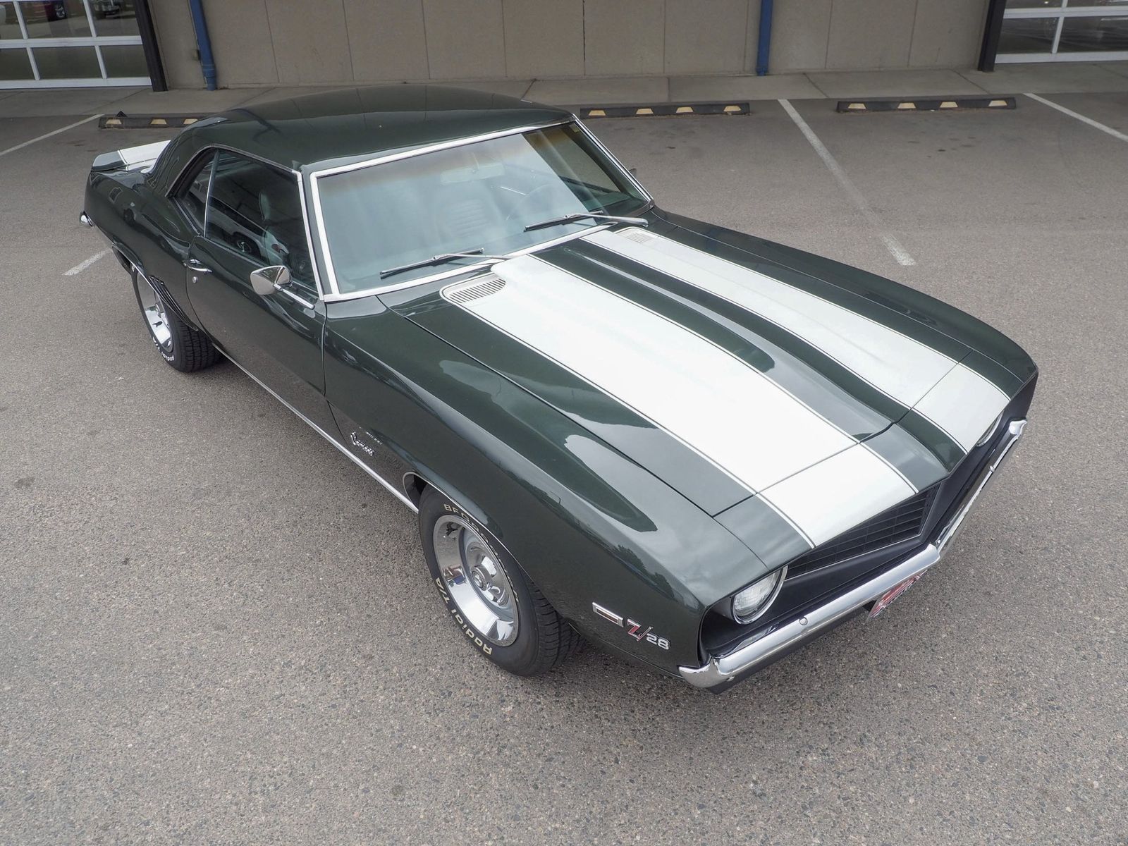1969 Chevrolet Camaro 11